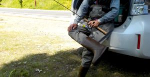 ウェーダーの種類って?素材&形状の違いから向き不向きの釣りを解説