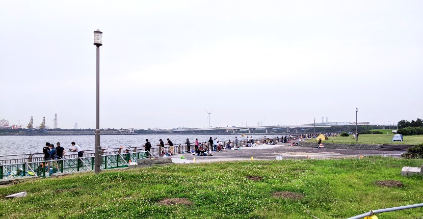 東扇島西公園の釣り場紹介 アクセス 釣れる魚 水深を解説するよ ぷら釣り